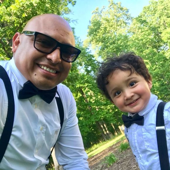 Meet your Posher, Eduardo - Picture 1 of 1